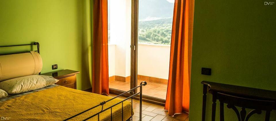 Santa Giusta Villa Picinisco Eksteriør billede